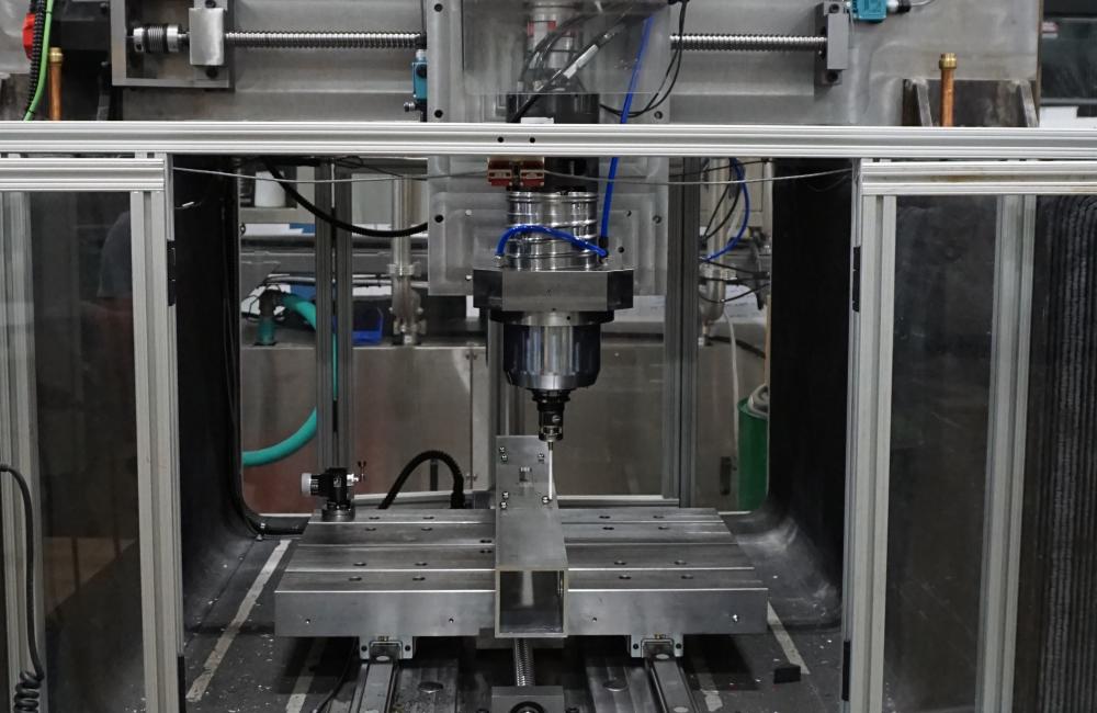 Concrete base machine tool